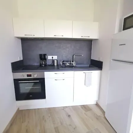 Apartment Beau T2 Alizee - Wifi - Vue - Parking -jardin *