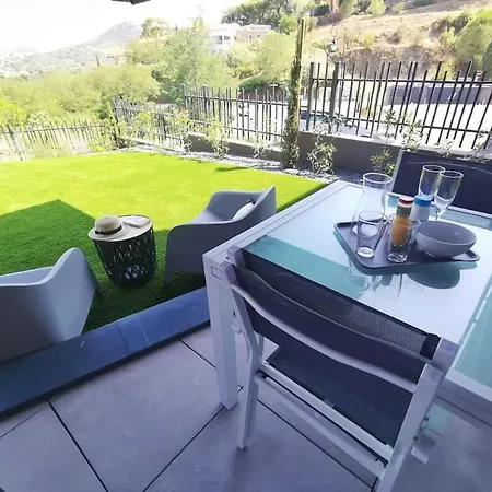 Apartment Beau T2 Alizee - Wifi - Vue - Parking -jardin *